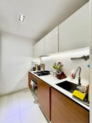 iResidences (D12), Apartment #587777931